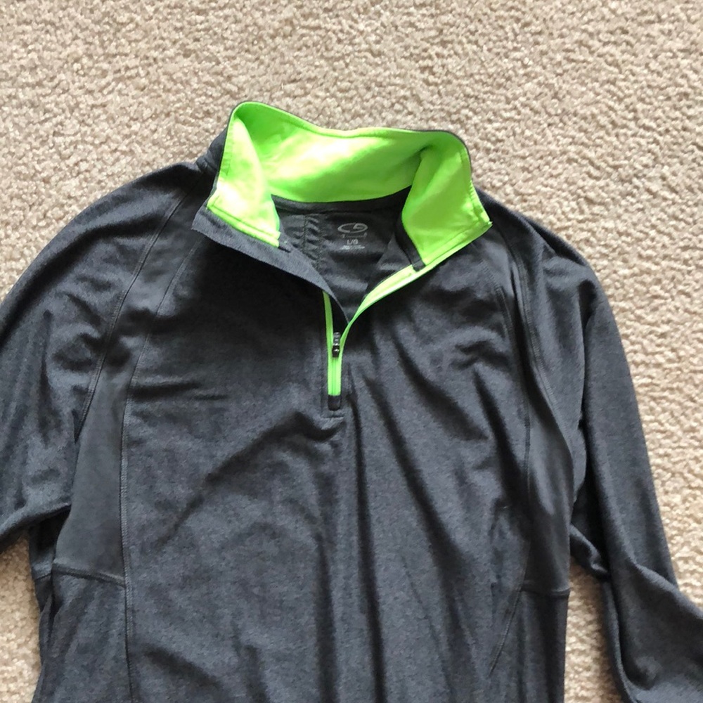 Pullover worn once